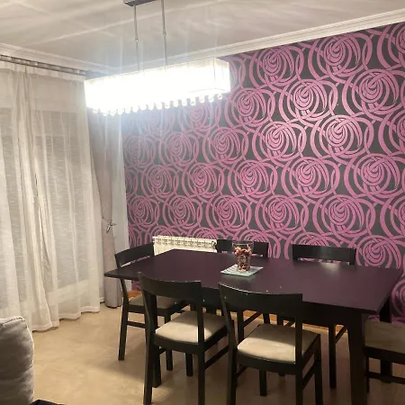 Holiday home Con Piscina